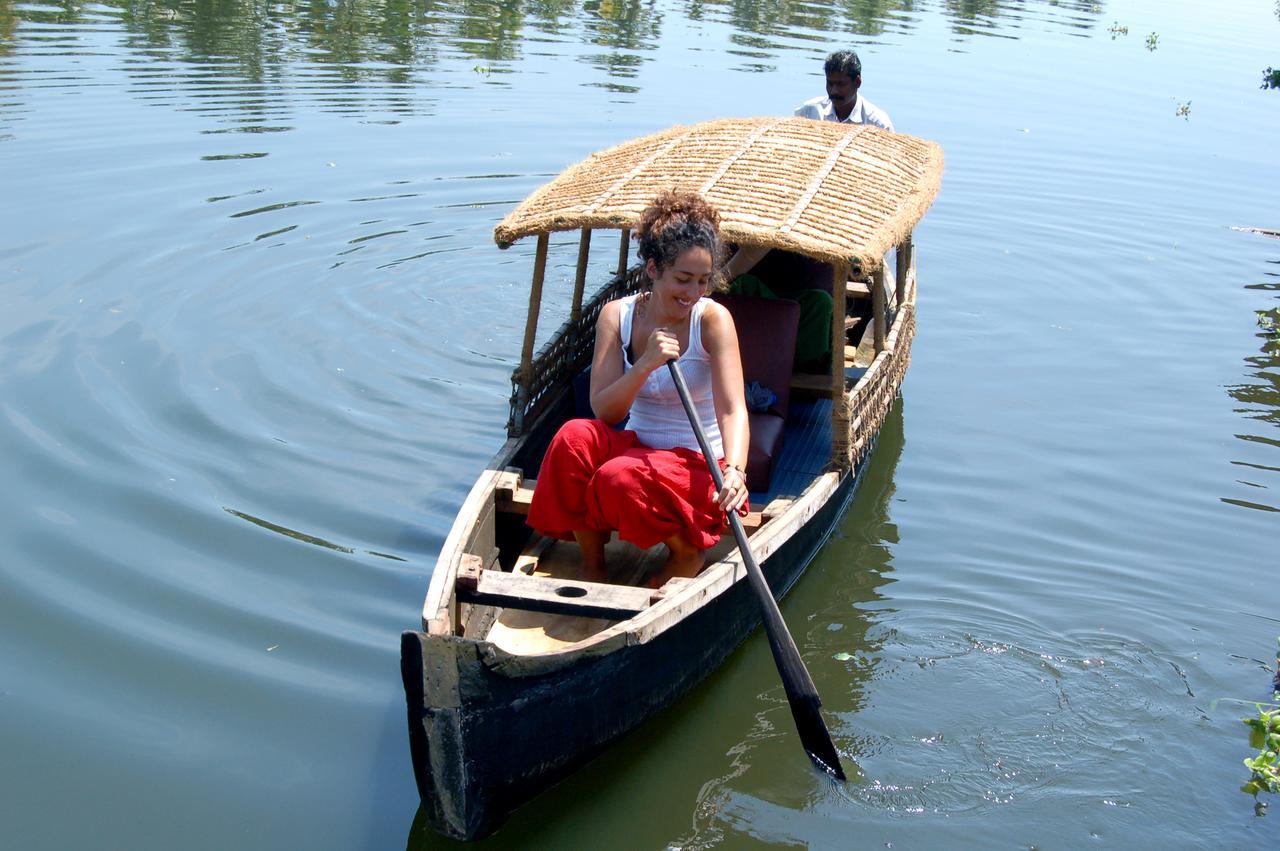 Mantra Heritage Home Alappuzha Bagian luar foto