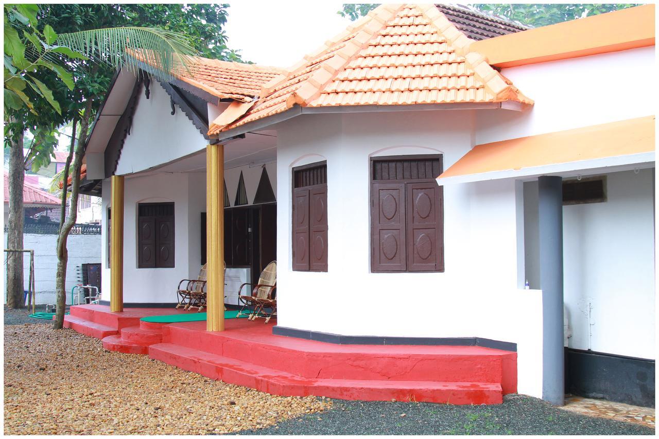 Mantra Heritage Home Alappuzha Bagian luar foto