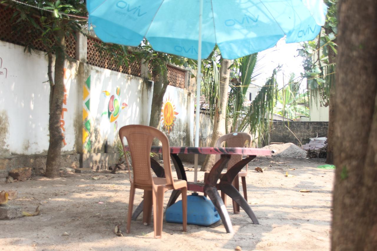 Mantra Heritage Home Alappuzha Ruang foto